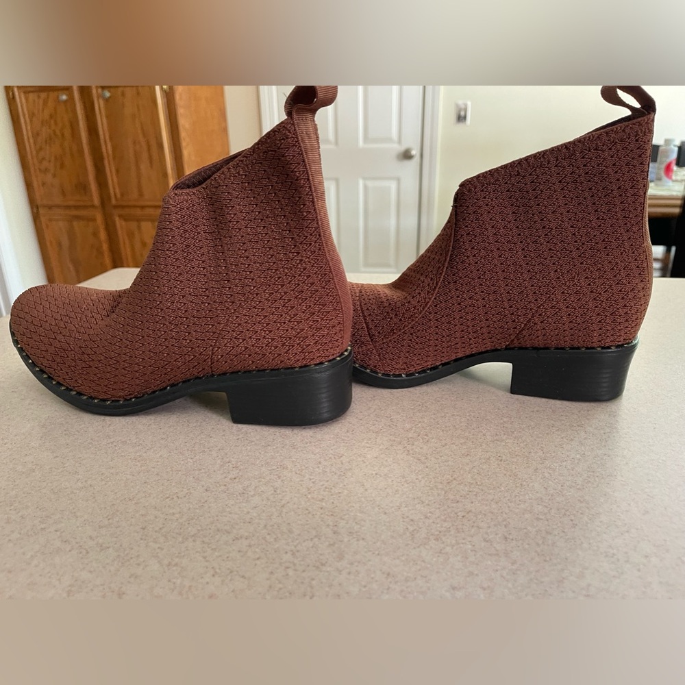 Charleston shoe company booties, size 8, never worn